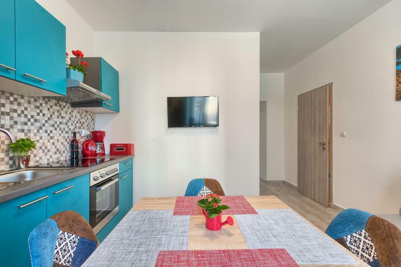 Apartment Amfiteatar Moris PUY Eksteriør bilde